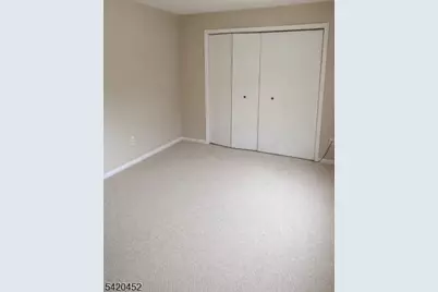 3 Port Royal Dr #5, Vernon, NJ 07462 - Photo 8