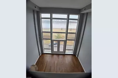 358 Rector #321, Perth Amboy, NJ 08861 - Photo 4