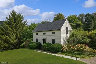 2 Schoolhouse Lane, Tewksbury Township, NJ 08833 - Photo 2