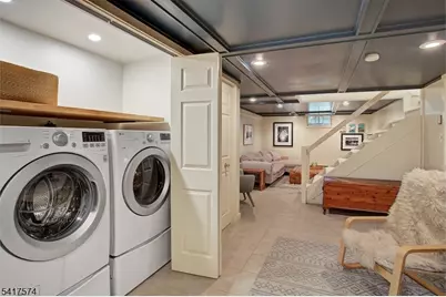 2 Schoolhouse Lane, Tewksbury Township, NJ 08833 - Photo 32