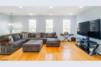 10 Gannet Ct, Wayne, NJ 07470 - Photo 8