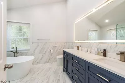 10 Gannett Ct, Wayne, NJ 07470 - Photo 16