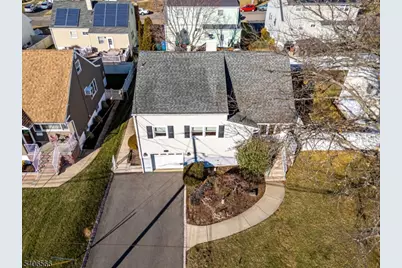 31 Marie Rd, Woodbridge Township, NJ 08863 - Photo 4