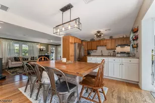 44 Hoffman Dr, Califon, NJ 07830 - Photo 2