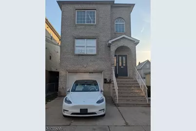 544 Court St, Elizabeth, NJ 07206 - Photo 1