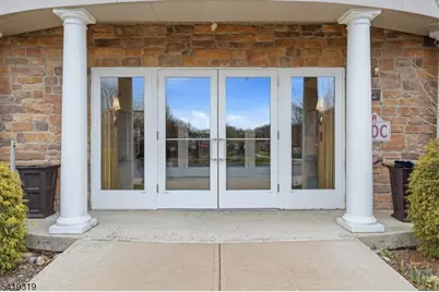 373 Victoria Drive, Bridgewater, NJ 08807 - Photo 4