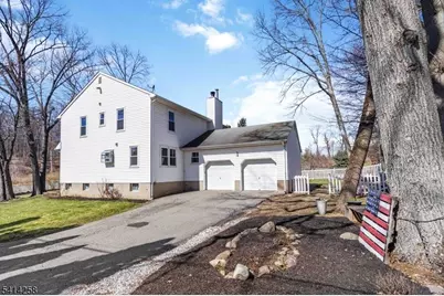 237 Tabor Rd, Morris Plains, NJ 07950 - Photo 4