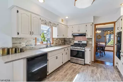 237 Tabor Rd, Morris Plains, NJ 07950 - Photo 6