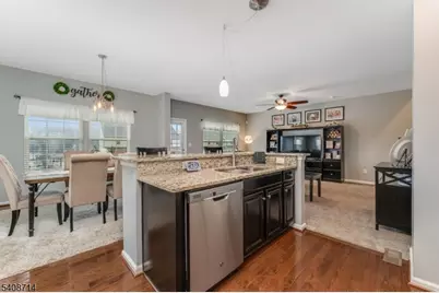 34 Washington Square Cir, Washington Boro, NJ 07882 - Photo 14