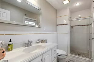 8 Curtis Dr, Lincoln Park, NJ 07035 - Photo 14