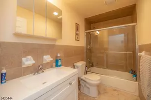 433 Linden Ave, Elizabeth, NJ 07202 - Photo 16