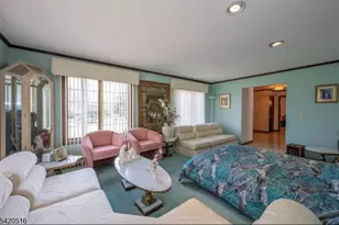 5 Oxbow Ln, Hardyston Township, NJ 07416 - Photo 12