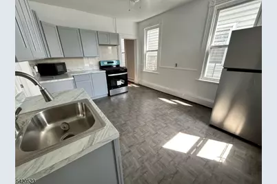 222 Inslee Pl #2, Elizabeth, NJ 07206 - Photo 4