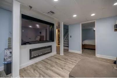 955 Liberty Ave, Hillside, NJ 07205 - Photo 16