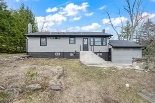 132 Upper High Crest Dr, West Milford, NJ 07480 - Photo 32