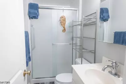 222 Claremont Ave, Verona, NJ 07044 - Photo 18