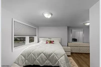 138 Merrill Rd, Clifton, NJ 07012 - Photo 22