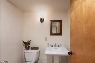 4 Greenbrier Rd, Green Brook Township, NJ 08812 - Photo 22