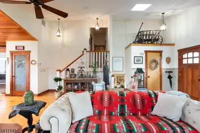 4 Greenbrier Rd, Green Brook Township, NJ 08812 - Photo 4