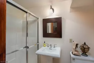 4 Greenbrier Rd, Green Brook Township, NJ 08812 - Photo 20