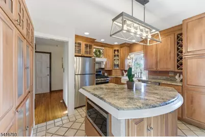 363 Springbrook Trl, Sparta Township, NJ 07871 - Photo 14