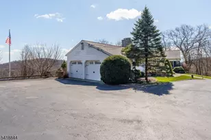 758 Ridge Rd Terrace, Kinnelon, NJ 07405 - Photo 36