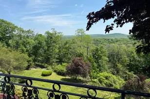 758 Ridge Rd Terrace, Kinnelon, NJ 07405 - Photo 2