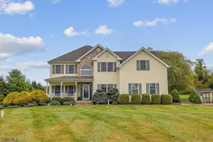 107 McCullough Rd, Washington Township, NJ 07882 - Photo 2