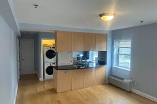 70 S Munn Ave, East Orange, NJ 07018 - Photo 10