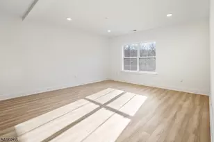 20 Encampment Ct203, Montville Township, NJ 07082 - Photo 12