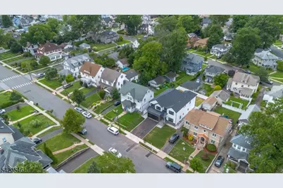72 Hillside Rd, Elizabeth, NJ 07208 - Photo 32