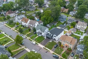 72 Hillside Rd, Elizabeth, NJ 07208 - Photo 32