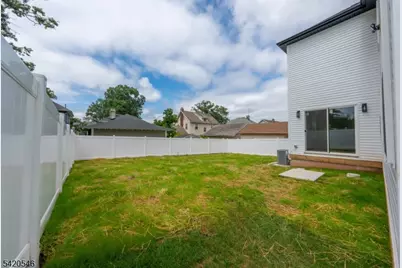 72 Hillside Rd, Elizabeth, NJ 07208 - Photo 28