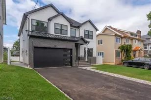 72 Hillside Rd, Elizabeth, NJ 07208 - Photo 2