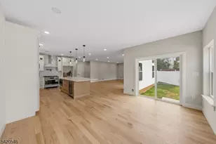 72 Hillside Rd, Elizabeth, NJ 07208 - Photo 6