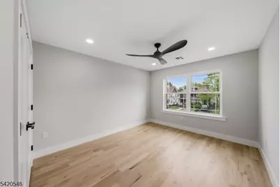 72 Hillside Rd, Elizabeth, NJ 07208 - Photo 18