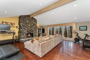 828 Star View Way, Bridgewater, NJ 08807 - Photo 6