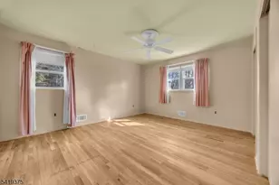 25 Greenwich Rd, Edison, NJ 08820 - Photo 26