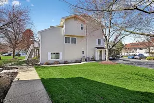 48 Academy Ct, Bedminster Township, NJ 07921 - Photo 16