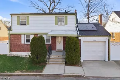 1490 Champlin Sq, Teaneck Township, NJ 07666 - Photo 1
