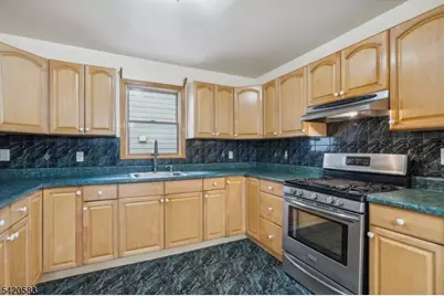 66 Atlantic St #1, Jersey City, NJ 07304 - Photo 2