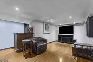 426 Brook Ct, Plainfield, NJ 07060 - Photo 16