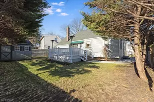 426 Brook Ct, Plainfield, NJ 07060 - Photo 28