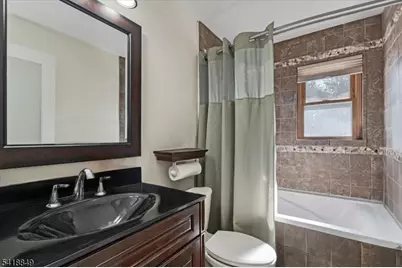 426 Brook Ct, Plainfield, NJ 07060 - Photo 14