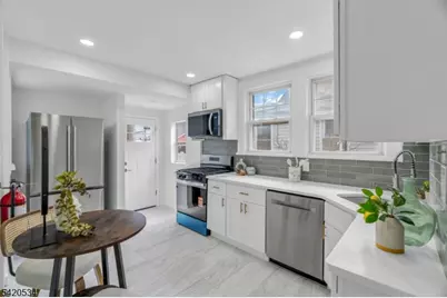 1573 Wyndmoor Ave, Hillside, NJ 07205 - Photo 2