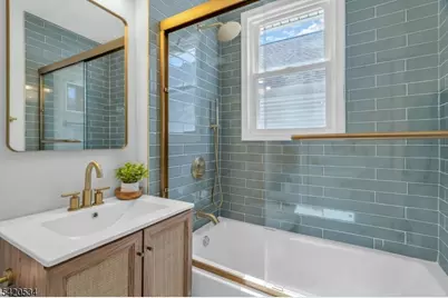 1573 Wyndmoor Ave, Hillside, NJ 07205 - Photo 24