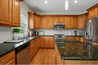 310 Greenwood Ave, Florham Park, NJ 07932 - Photo 16