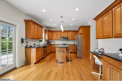 310 Greenwood Ave, Florham Park, NJ 07932 - Photo 18