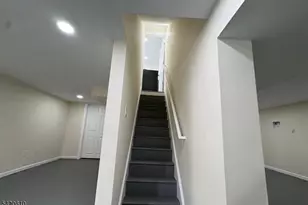 405 Elm Ave, Riverton Boro, NJ 08077 - Photo 10