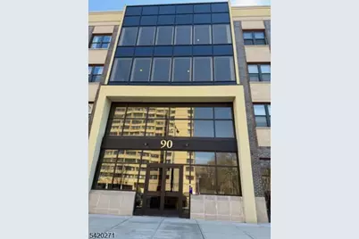 90 Clinton Ave #408, Newark, NJ 07114 - Photo 14